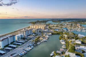 1100 TARPON CENTER DRIVE, VENICE, FL 34285 Sold 03/26/24