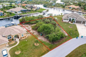 9462 WACKER TERRACE, PORT CHARLOTTE, FL 33981 - MLS#MFRC7486727