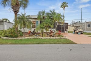 2100 KINGS HIGHWAY, PORT CHARLOTTE, FL 33980 Sold 05/01/24