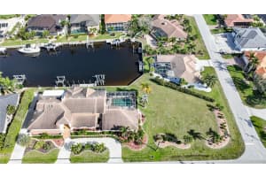 2750 RYAN BOULEVARD, PUNTA GORDA, FL 33950 Sold 10/01/24