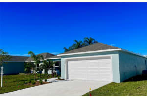 725 25TH DRIVE, OKEECHOBEE, FL 34974 Sold 04/05/24
