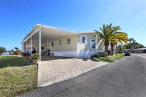 2100 KINGS HIGHWAY, PORT CHARLOTTE, FL 33980 Sold 05/14/24
