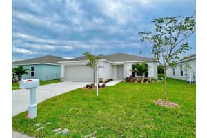 726 25TH DRIVE, OKEECHOBEE, FL 34974 Sold 04/29/24