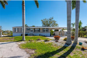 3004 BAMBOO COURT, PUNTA GORDA, FL 33950 - MLS#MFRC7488449