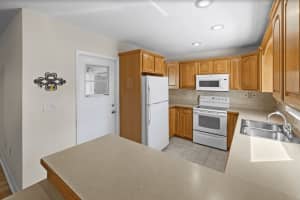 318 TIMBRUCE LANE, PORT CHARLOTTE, FL 33952 Sold 05/16/25