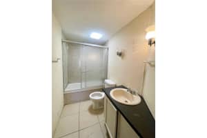 211 GRASSY KEY LANE, NAPLES, FL 34114 Sold 05/31/24