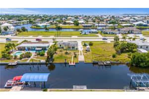 21380 EDGEWATER DRIVE, PORT CHARLOTTE, FL 33952 Sold 10/27/24