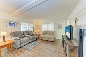 808 53RD AVENUE, BRADENTON, FL 34203 Sold 03/21/25