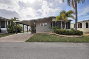 2100 KINGS HIGHWAY, PORT CHARLOTTE, FL 33980 Sold 05/15/24