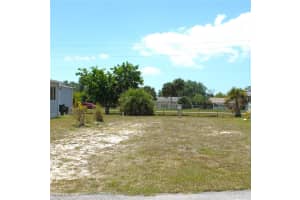 6777 LAUREL COURT, NORTH PORT, FL 34287 Sold 04/25/25