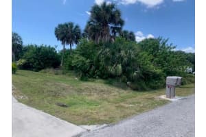 18065 REPUBLIC AVENUE, PORT CHARLOTTE, FL 33948 Sold 12/05/25