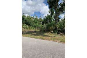 18172 HARKINS AVENUE, PORT CHARLOTTE, FL 33954 Sold 04/15/26