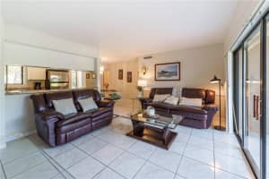 5685 ASHTON LAKE DRIVE, SARASOTA, FL 34231 - MLS#MFRC7492423
