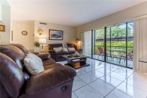 5685 ASHTON LAKE DRIVE, SARASOTA, FL 34231 - MLS#MFRC7492423