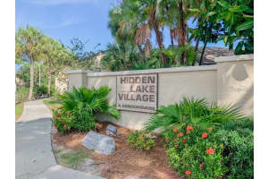 2620 HIDDEN LAKE DRIVE, SARASOTA, FL 34237 Sold 08/09/24