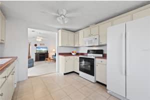 1000 KINGS HIGHWAY, PUNTA GORDA, FL 33980 Sold 10/17/24