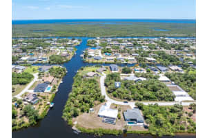 18625 VAN NUYS CIRCLE, PORT CHARLOTTE, FL 33948 Sold 10/24/24