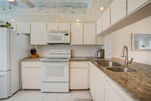 433 CERROMAR LANE, VENICE, FL 34293 Sold 03/03/25