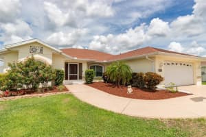 100 Captiva Ct Ne, LAKE PLACID