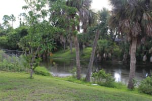 1142 YORKSHIRE STREET, PORT CHARLOTTE, FL 33952 Sold 12/31/24