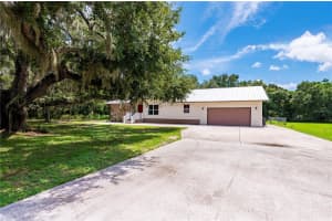 2083 RACIMO DRIVE, SARASOTA, FL 34240 Sold 11/26/24
