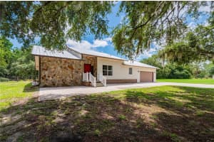 2083 RACIMO DRIVE, SARASOTA, FL 34240 Sold 11/26/24