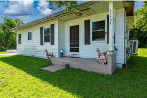 11204 2ND AVENUE, PUNTA GORDA, FL 33955 Sold 11/18/24