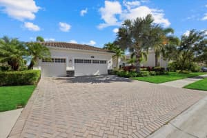 6653 SOARING EAGLE WAY, SARASOTA, FL 34241 Sold 10/01/24
