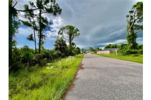 5587 VERACRUZ TERRACE, PORT CHARLOTTE, FL 33981 - MLS#MFRC7494707