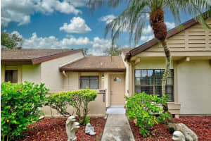 5633 MASHIE CIRCLE, NORTH PORT, FL 34287 Sold 01/23/25