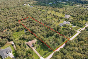 725 35TH AVENUE, NAPLES, FL 34120 Sold 04/11/25