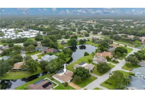 5450 DOMINICA CIRCLE, SARASOTA, FL 34233 Sold 10/03/24