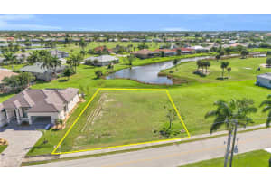 615 MONACO DR, PUNTA GORDA, FL 33950 - MLS#MFRC7495564