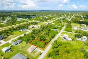 12335 DEEPWOODS AVENUE, PORT CHARLOTTE, FL 33981 Sold 10/16/24