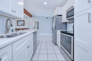 3342 EASY STREET, PORT CHARLOTTE, FL 33952 Sold 02/25/25