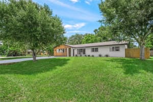 2574 PARMA STREET, SARASOTA, FL 34231 Sold 11/01/24
