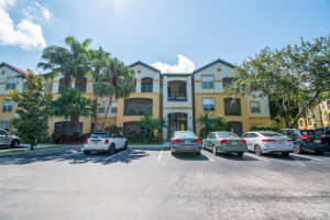 11521 VILLA GRAND #914, FORT MYERS, FL 33913 Sold 11/15/24