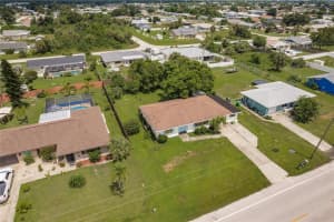 2306 LAKE VIEW BOULEVARD, PORT CHARLOTTE, FL 33948 Sold 01/15/25