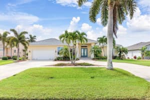 371 MONACO DRIVE, PUNTA GORDA, FL 33950 Sold 04/14/25
