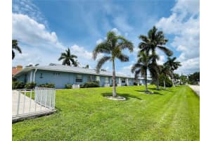 820 KINGS COURT, PUNTA GORDA, FL 33950 Sold 04/18/25