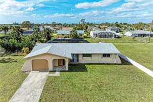 258 Shadow St Nw, PORT CHARLOTTE