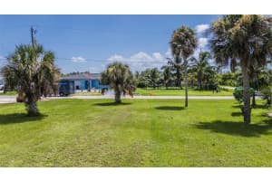 12374 QUINLAN AVENUE, PORT CHARLOTTE, FL 33981 - MLS#MFRC7497584