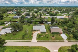 2216 PELLAM BOULEVARD, PORT CHARLOTTE, FL 33948 - MLS#MFRC7497661