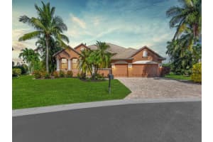 8844 TROPICAL COURT, FORT MYERS, FL 33908 Sold 01/10/25