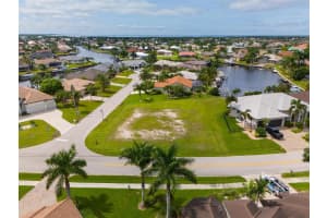 3675 WHIPPOORWILL COURT, PUNTA GORDA, FL 33950 Sold 12/09/24