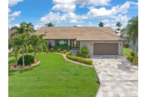800 CORONADO DRIVE, PUNTA GORDA, FL 33950 Sold 04/30/25