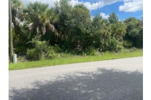 412 BARGER DRIVE, PORT CHARLOTTE, FL 33954 Sold 04/10/25