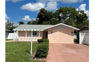 829 PINELAND AVENUE, VENICE, FL 34285 Sold 09/05/25