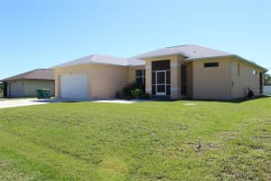 18091 PETOSKEY CIRCLE, PORT CHARLOTTE, FL 33948 Sold 03/10/25