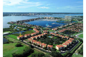 1313 3RD STREET CIRCLE, PALMETTO, FL 34221 Sold 01/10/25